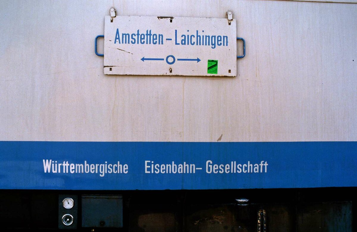 Schienenbus T 31 der WEG-Nebenbahn Amstetten-Laichingen, 13.04.1985.