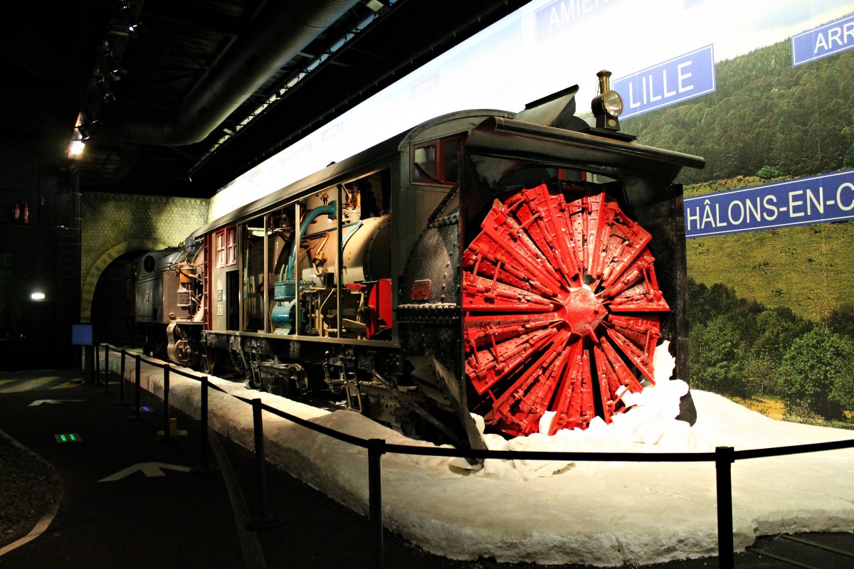 Schneeschleuder PO ZRI mit dem Baujahr 1908 am 20.08.2014 im Cité du Train in Mulhouse.