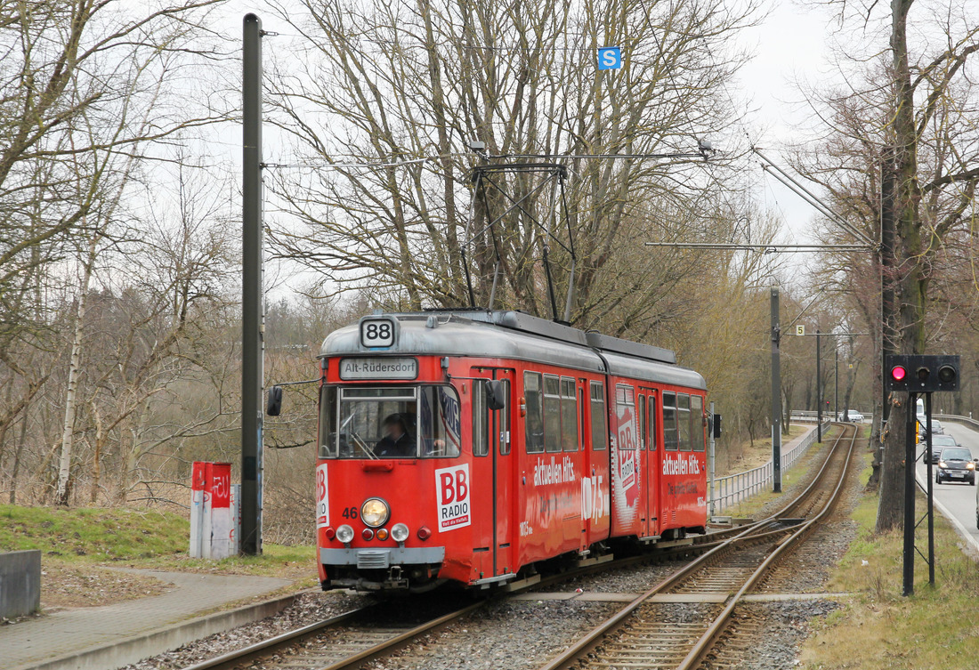 Schöneicher-Rüdersdorfer Straßenbahn 46 //  Rüdersdorf (Haltestelle Torellplatz) // 29. März 2018