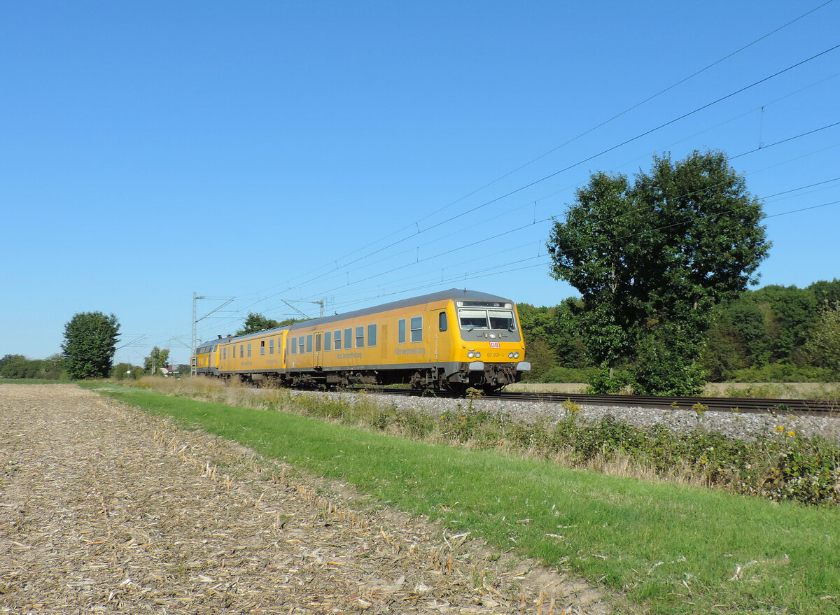 Schutterwald - 22. September 2022 : 218 471 schiebt einem Masszug in Richtung Süden.