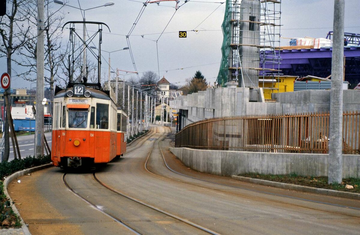 Schweizer Standardwagen auf der Genfer Straßenbahnlinie 12.
Datum: 20.02.1988 