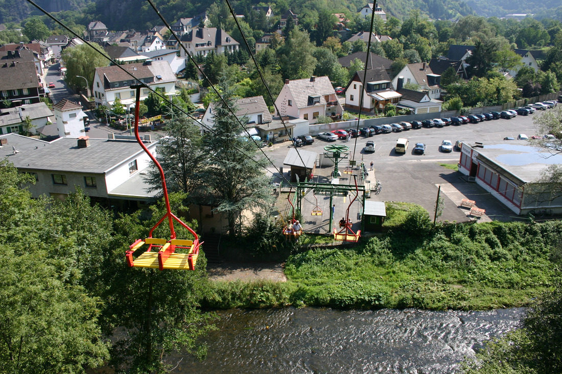 Seilbahn Altenahr (wurde leider vor mehreren Jahren abgebaut) // Altenahr // 4. September 2004
