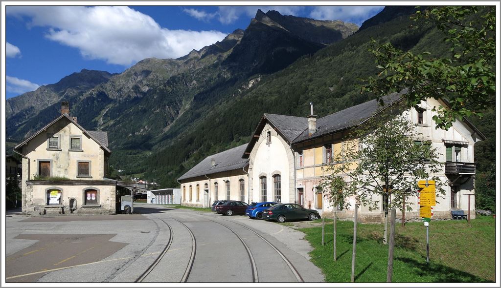 Seit 42 Jahren ruht hier der Eisenbahnverkehr. Mesocco 13.09.2014)