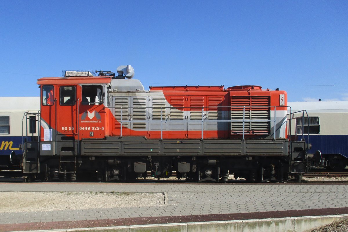 Seitenblick auf MV 449 029 ins Budapester Eisenbahnmuseumpark am 8 September 2018.