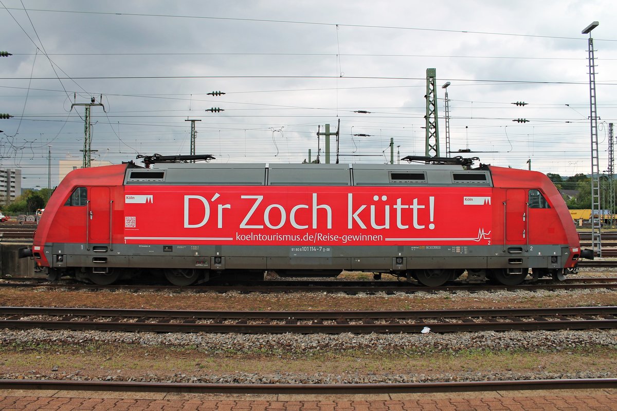 Seitenportrait von 101 114-7  D´r Zoch kütt! , welche am 23.07.2015 im südlichen Teil vom Badischen Bahnhof von Basel abgestellt stand.