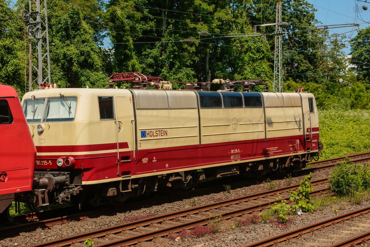 SEL 181 215-5  HOLSTEIN  in Wuppertal, Juni 2025.