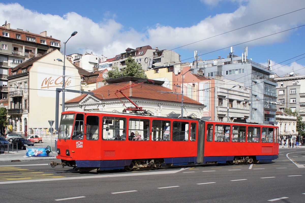 Serbien / Straßenbahn Belgrad / Tram Beograd Tatra KT4YU Wagen 2385