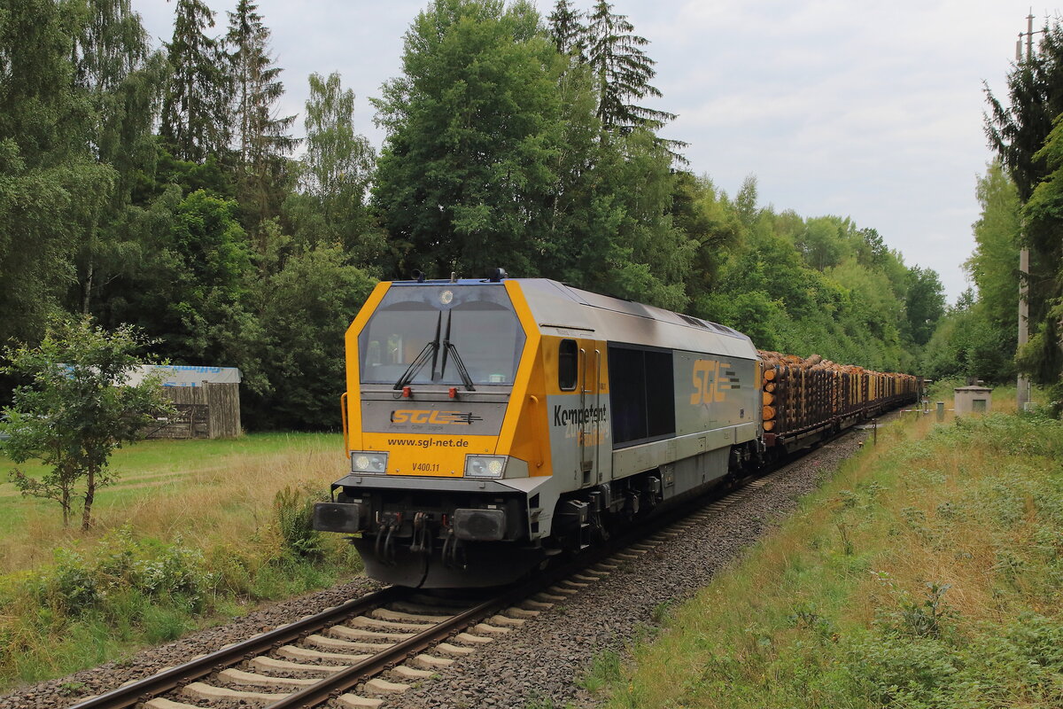 SGL Maxima mit einem Holzvollzug bei Elisenfels auf dem Weg nach Cheb. Aufgenommen am 24.08.2022. 
