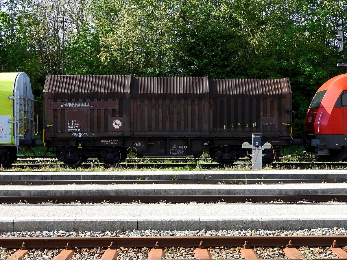 Shimmns 31 81(A-RCA)4668 226-1, ein eher ungewöhnlicher Gast im Innviertel, bzw.am Bhf. Ried i.I.; 240429