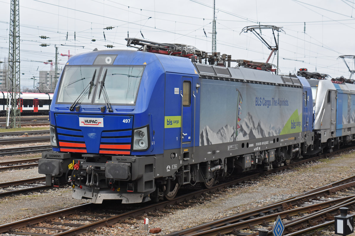 Siemens Vectron 193 497-5 steht in der Abstellanlage bein badischen Bahnhof. Die Aufnahme stammt vom 03.02.2019.