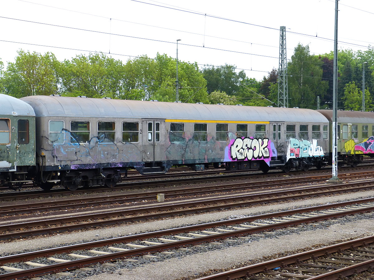 Silberling leider zu sehen, dass man mit dem Grafitti wegmachen praktisch net hinterherkommt. Crailsheim 17.05.2018