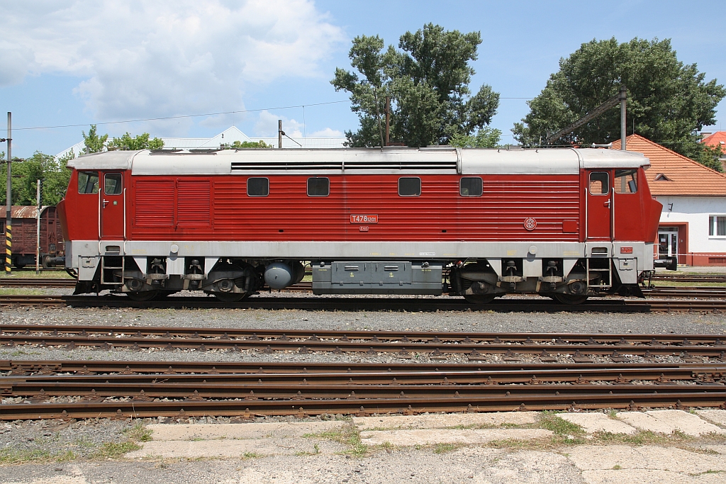 SK-ZSR 751 201-5, historisch angeschrieben als CSD T478 1201, am 16.Juni 2018 im ZSR Eisenbahnmuseum in Bratislava východ.