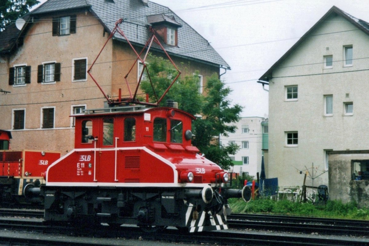 SLB E11 lauft um in Salzburg-Itzling am 30 Mai 2004.