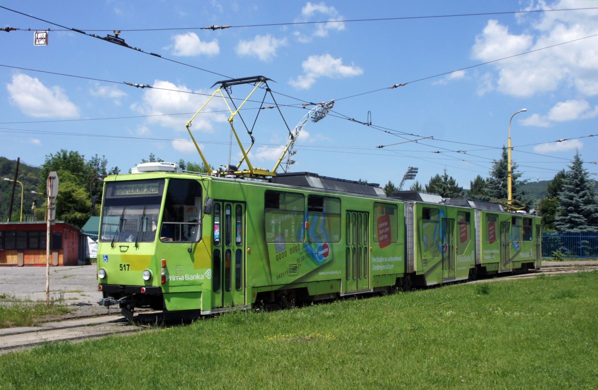 Slowakei / Straßenbahn Košice: Tatra KT8D5 - Wagennummer 517 ...aufgenommen in der Endstation  Havlickova / Štadión Lokomotívy  im Juni 2014.