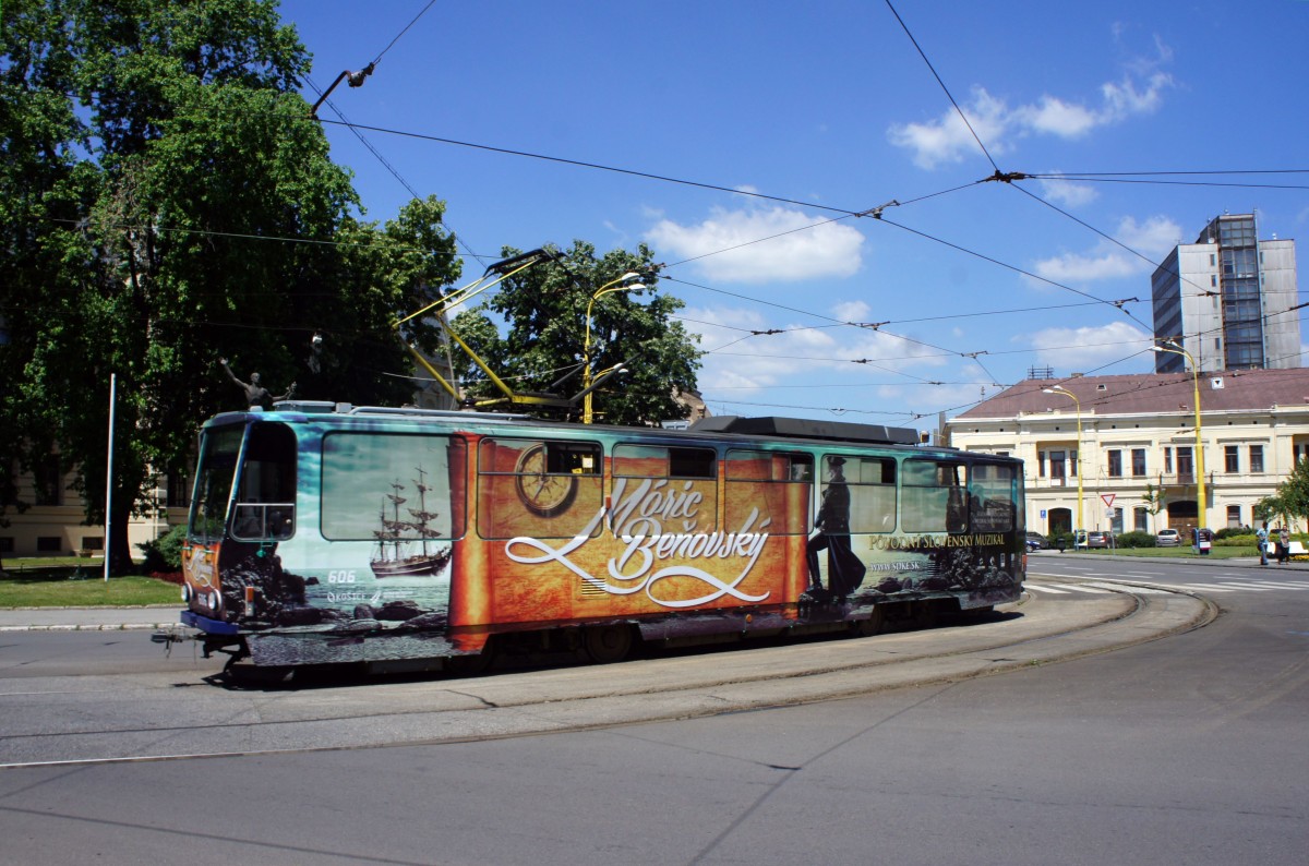Slowakei / Straßenbahn Košice: Tatra T6A5 - Wagennummer 606 ...aufgenommen in der Innenstadt an der Haltestelle  Námestie Maratónu mieru  im Juni 2014.