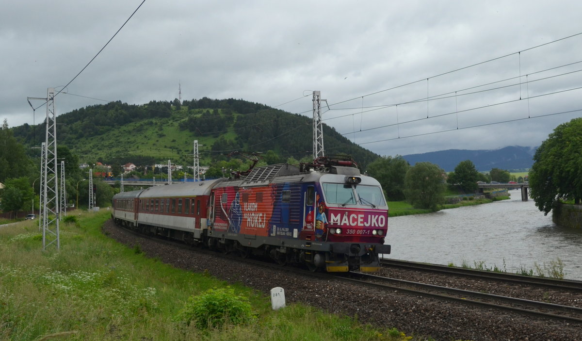 Slowakei: Zssk 350 007-1 in Ruzomberok 22.06.2020