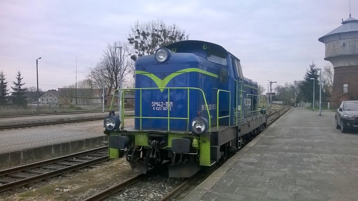 SM42-1121 in Bahnhof Miedzyrzecz, 12.04.2019