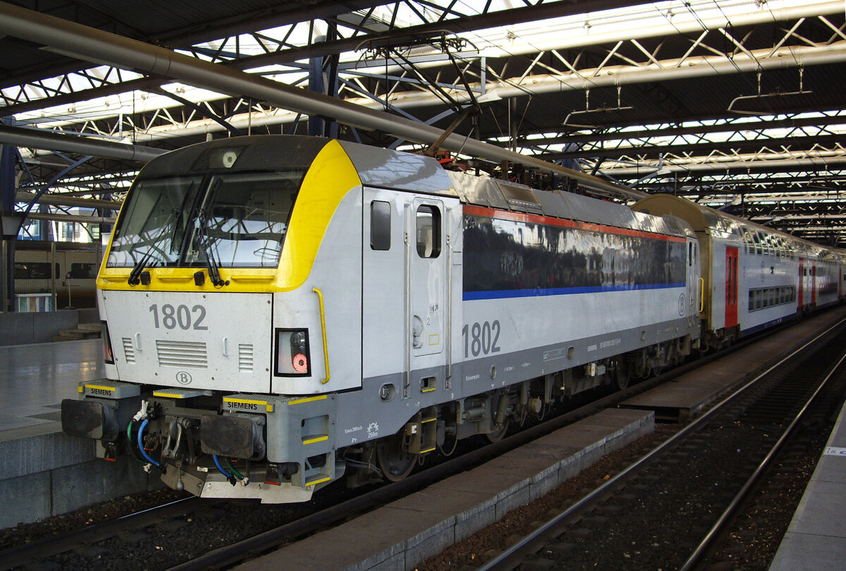 SNCB 1802, Bruxelles Midi, 2.12.2011.