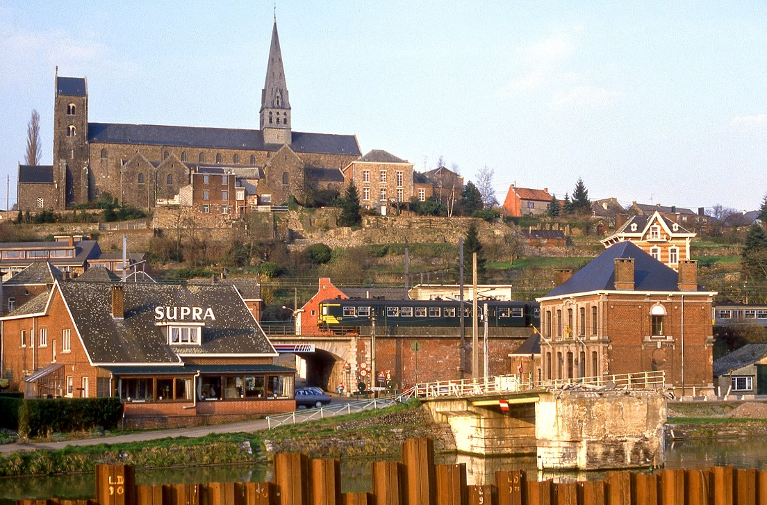 SNCB 670, Lobbes, 01.04.1988.