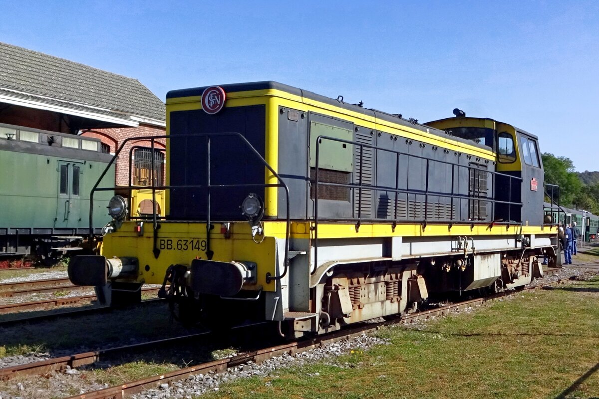 SNCF 63149 steht in Treignes bei der CFV3V am 21 September 2009.