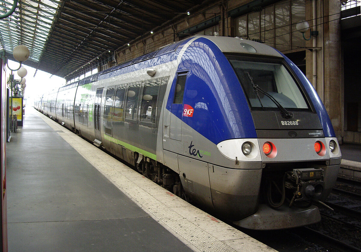 SNCF B 82688, Paris, Gare du Nord, 23.10.2012. 