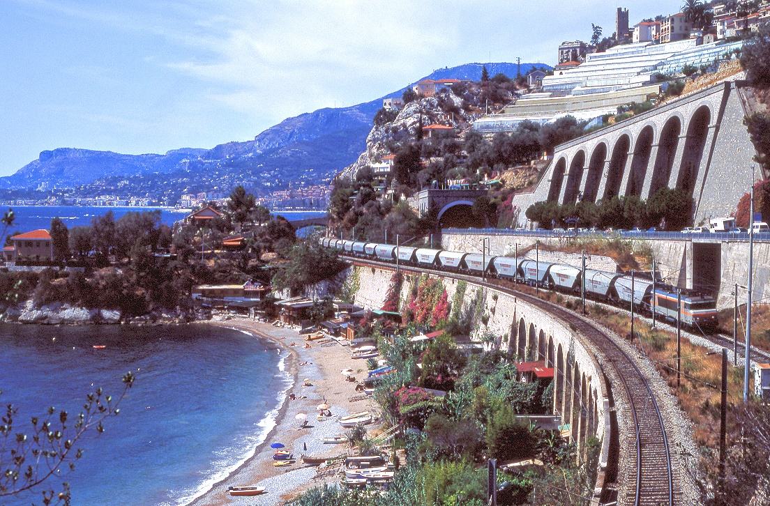 SNCF BB 222.., Ventimiglia (I), 31.08.1990.