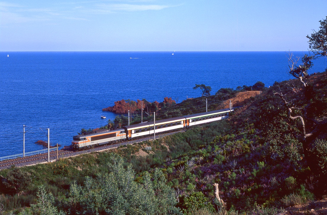 SNCF BB 22283, Le Trayas, 5683, 17.09.1995.