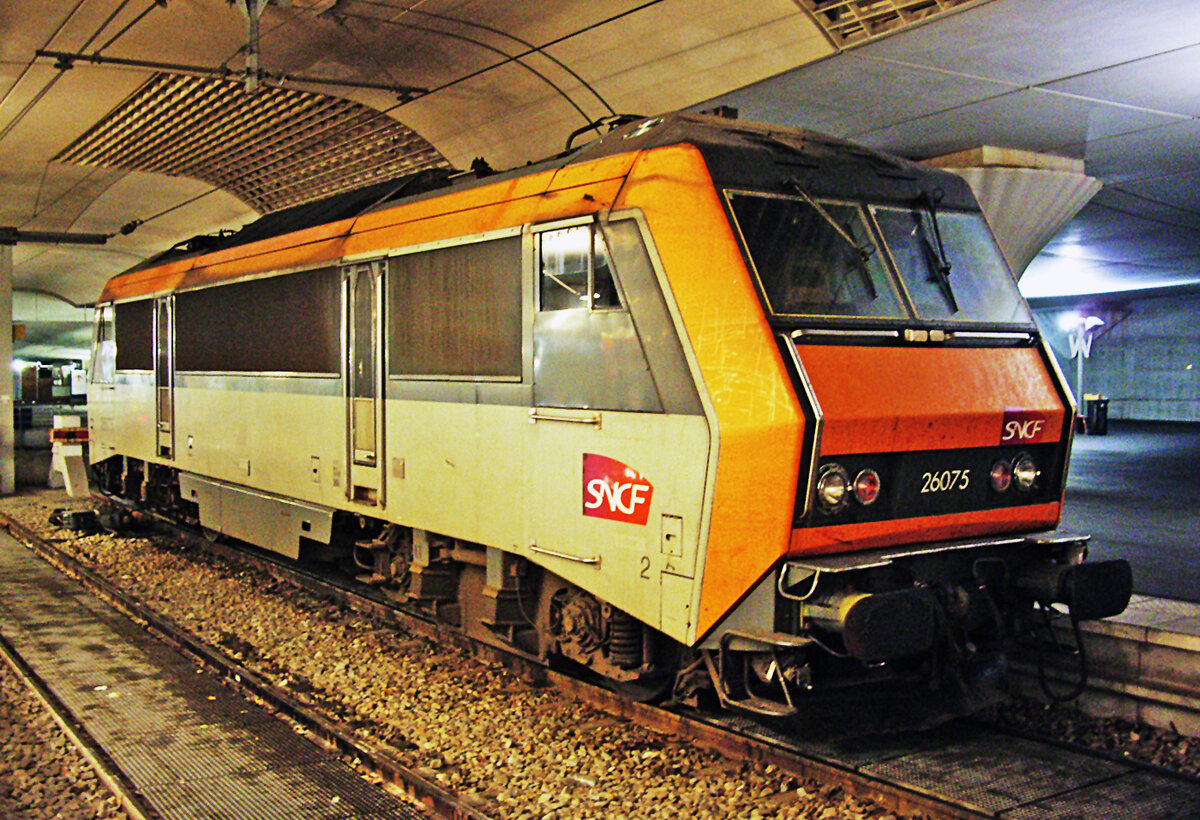 SNCF BB 26075, Paris Gare d'Austerlitz, 6.10.2012. 