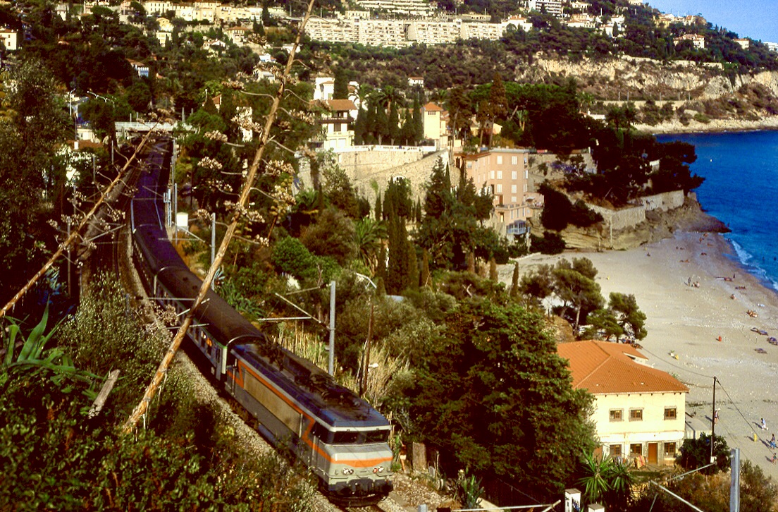 SNCF BB22224, Cap Martin, 01.09.1990.