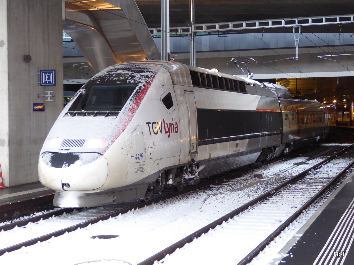 SNCF - TGV 4415 im Bahnhof Bern am 16.01.2016