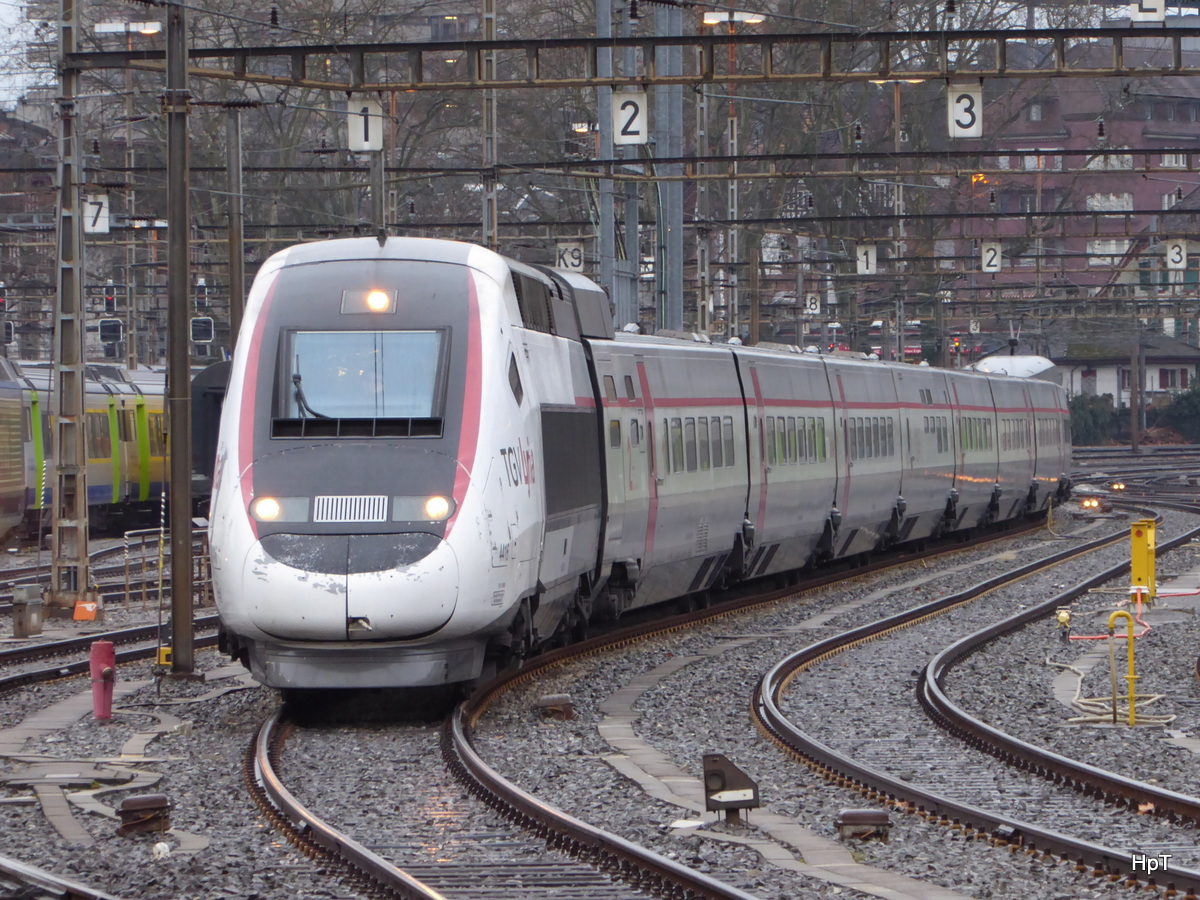 SNCF - TGV  4416 abgestellt im Vorfeld des Bahnhof Bern am 29.11.2015