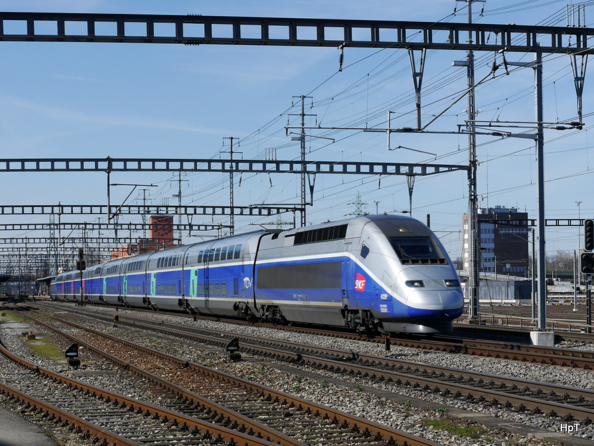 SNCF - TGV 4729 bei der Durchfahrt in Muttenz am 10.03.2017