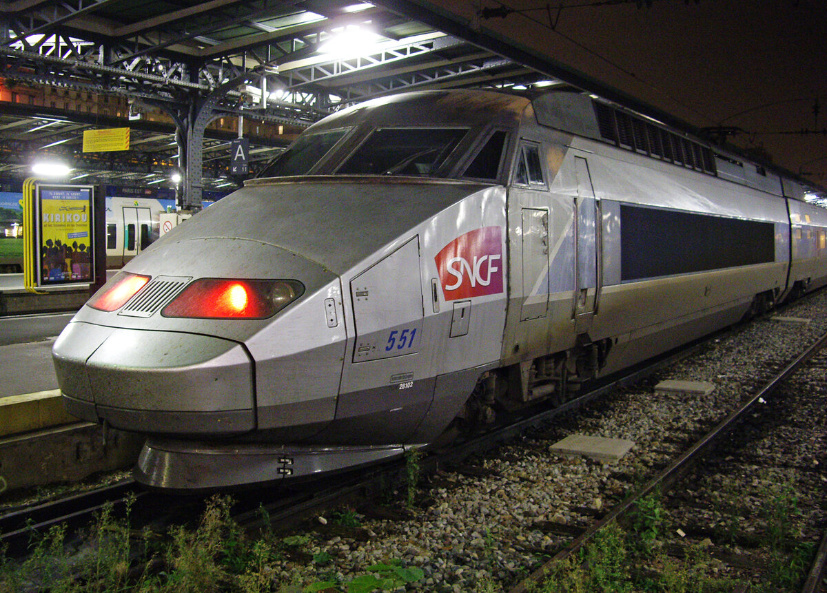 SNCF TGV Réseau, No. 551, Paris Gare de l'Est, 25.10.2012.
