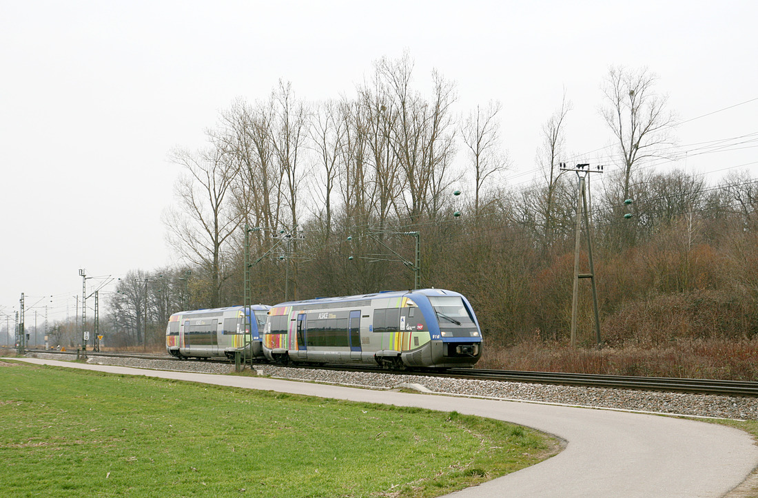 SNCF X 73916 + X 73909 // Kork // 27. März 2013