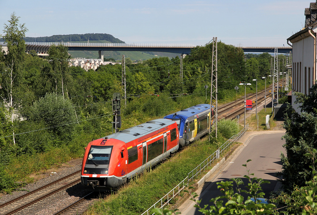 SNCF X7391x + SNCF X73911 // Perl // 6. Juli 2019
