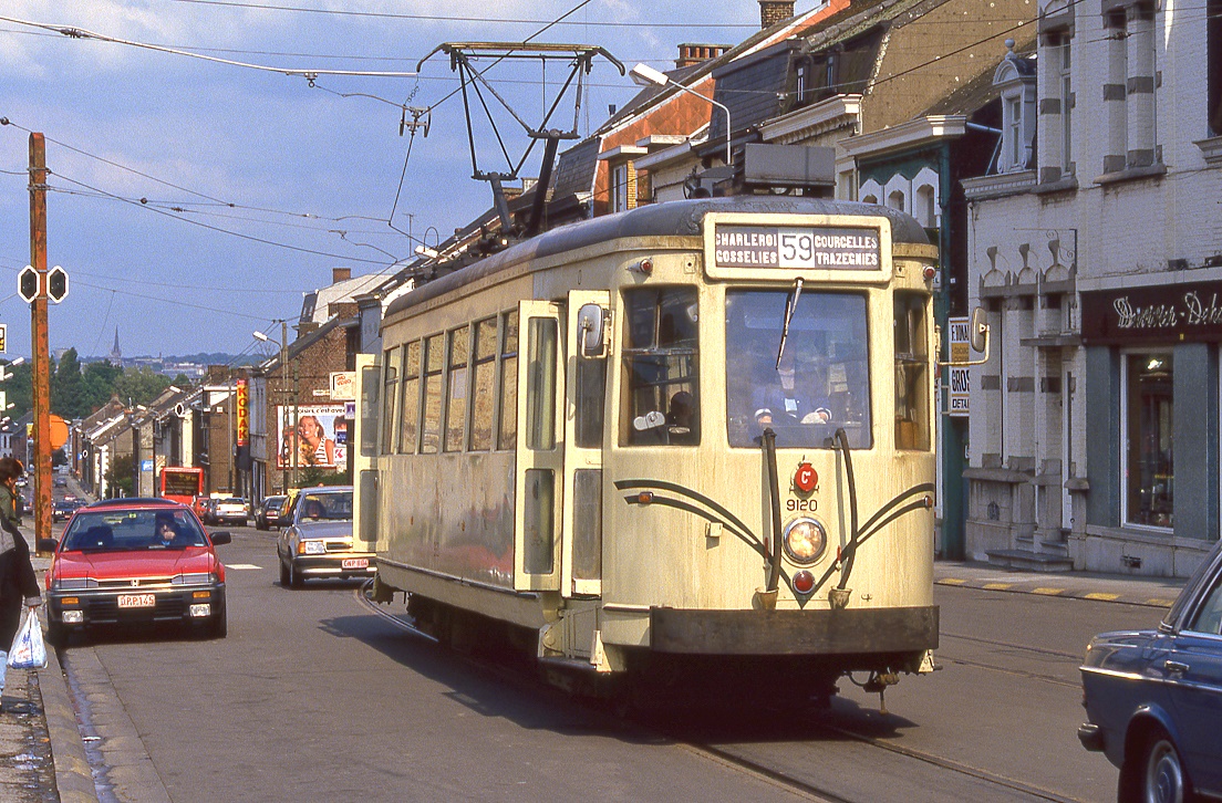 SNCV 9120 bei Courcelles, 16.06.1987.