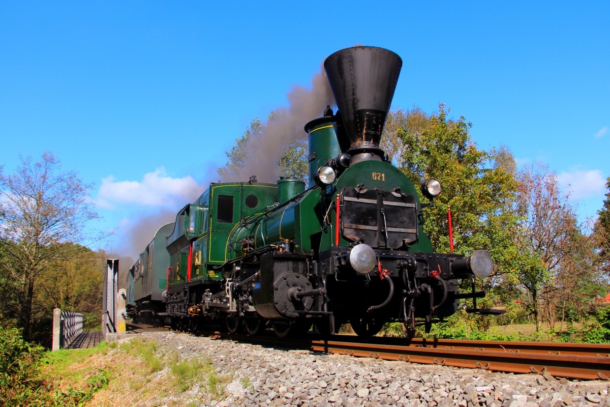 So ,.... Jetzt ists gerade ,.. 29.671 mit Ihrem SPZ bei Schwanberg am 28.September 2014