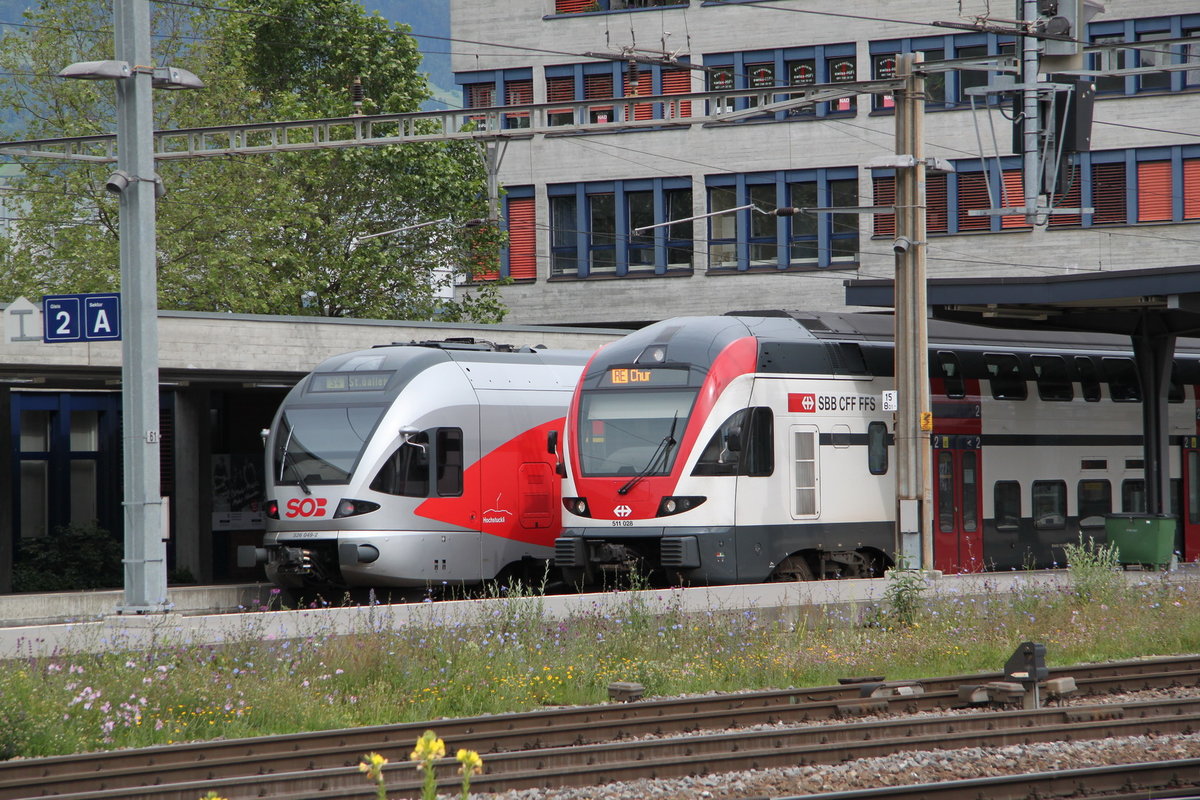 SOB Flirt nach St.Gallen und IR Dosto nach Chur am 15.06.16 in Buchs/SG
