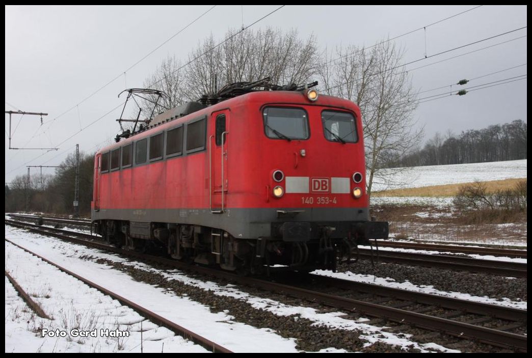 Solo Fahrt der 140353 bei Westerkappeln - Velpe am 5.2.2015 um 13.52 Uhr in Richtung Osnabrück.
