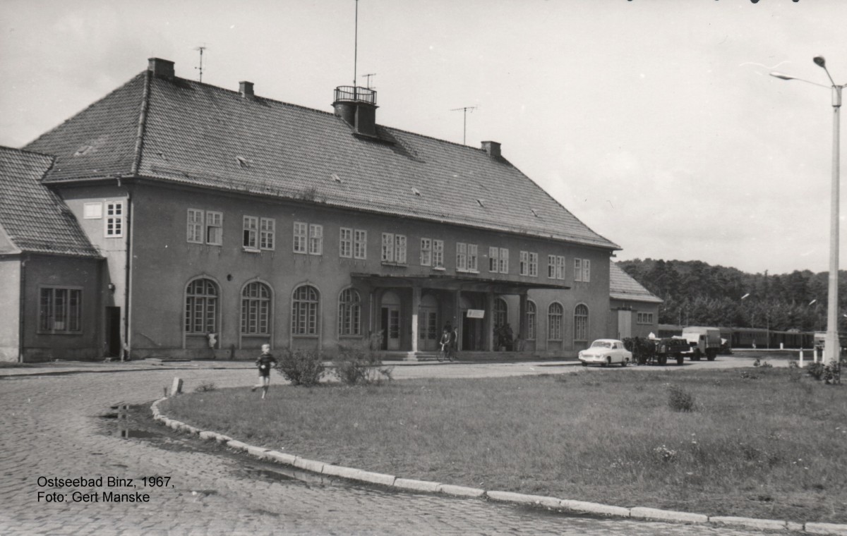 Sommer 1967, Ostseebad Binz - Empfangsgebäude (Foto Gert Manske)