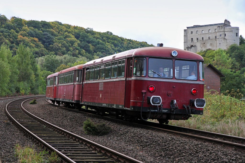 Sonderfahrt des OEF-Schienenbusses zum Hopfenpfl�ckerfest nach Hachenburg am 15.09.2013 in L�hnberg  --  Weitere Fotos siehe auch auf http://www.Schmalspuralbum.de/ und http://www.FGF-Fotoalbum.de/