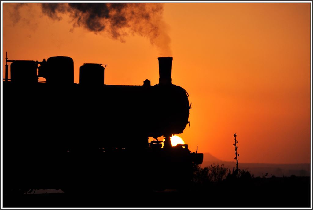 Sonnenuntergang über Asmara mit 442.59 (04.12.2014)