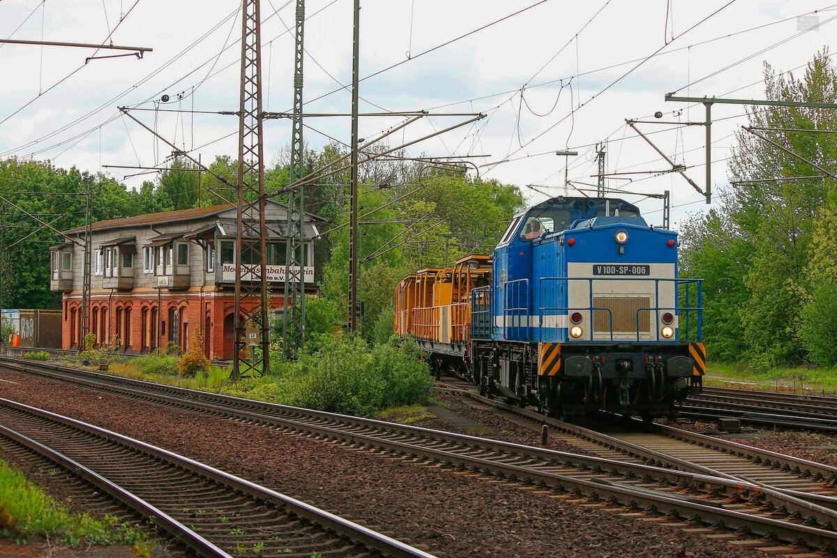 Spitzke SLG V100-SP-006 (203 006-6) in Lehrte, Mai 2017.