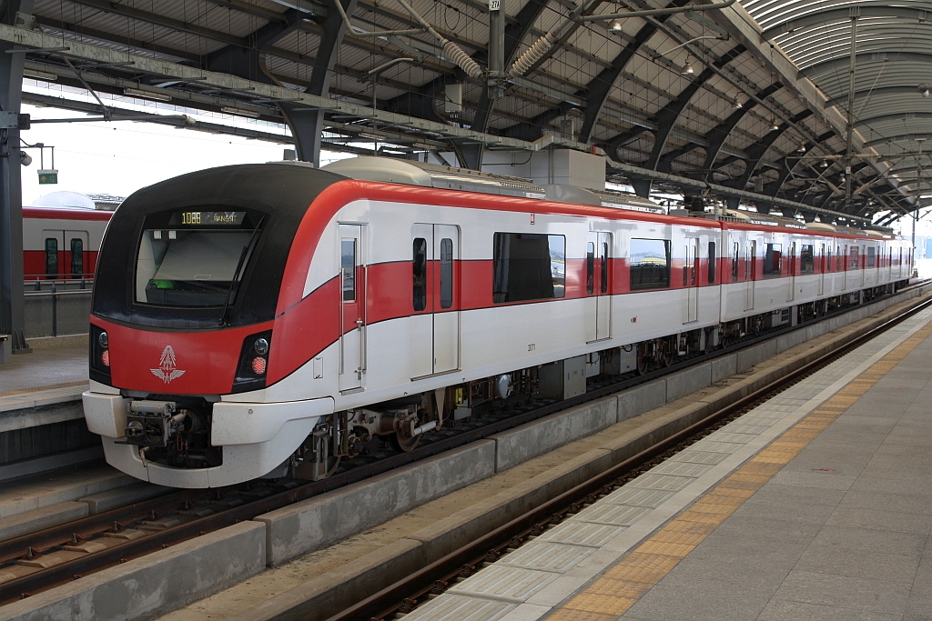SRTET 2071 am 25.März 2024 in der Don Muang Station (RN08).
