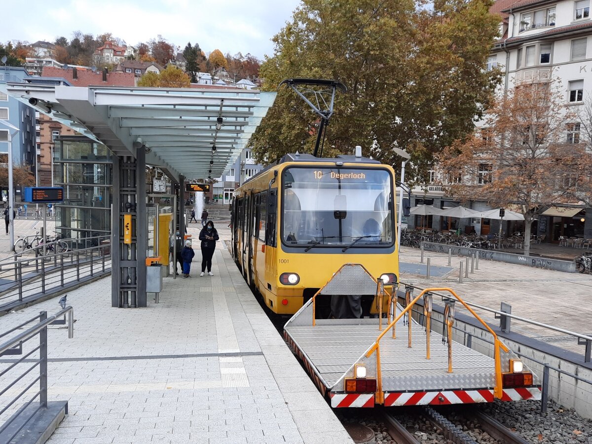 SSB 1001 als Linie 10 nach Degerloch, am 02.11.2021 am Marienplatz in Stuttgart.