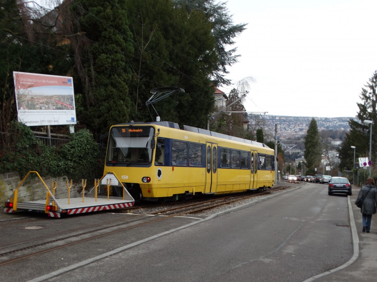 SSB DT8 Wagen 1003 als Zacke (Zahnradbahn) auf der Linie 10 in Stuttgart am 13.02.16