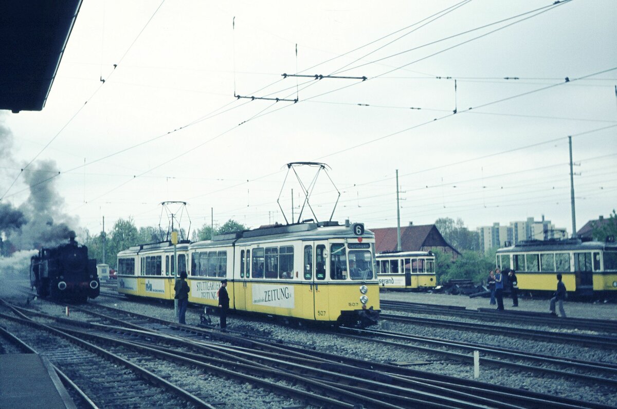 SSB Filderbahn Bf. S-Möhringen_Lok 16 der GES(ex HzL)und L.6 [507]sowie T2 + Tw 854 (Gartenschauwagen)zur Verschrottung 04-05-75