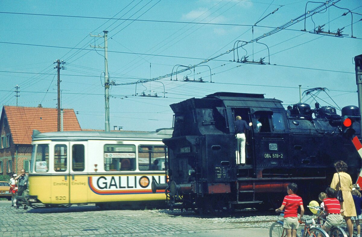 SSB Filderbahn Bf.S-Möhringen 064 519-2 + GT4[520] BÜ Balinger Str. 27-05-1973