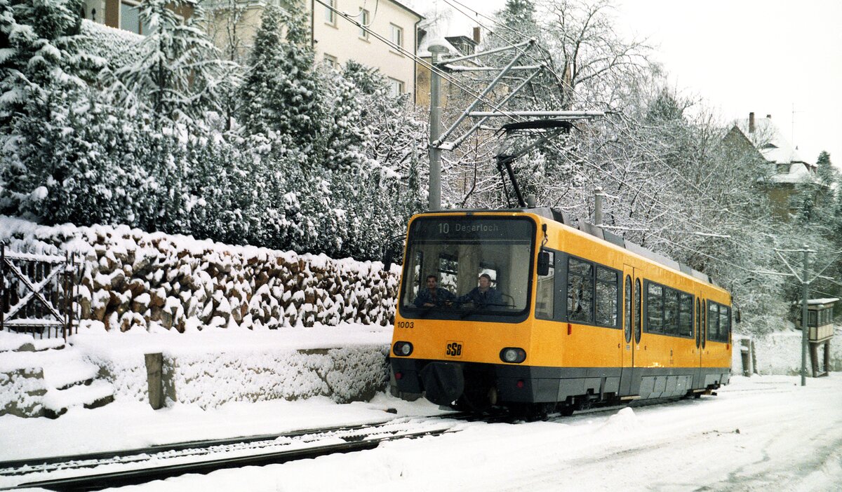 SSB Stuttgart Zahnradbahn__ZT4.1 Nr.1003 an der 'Wielandshöhe'.__12-1986