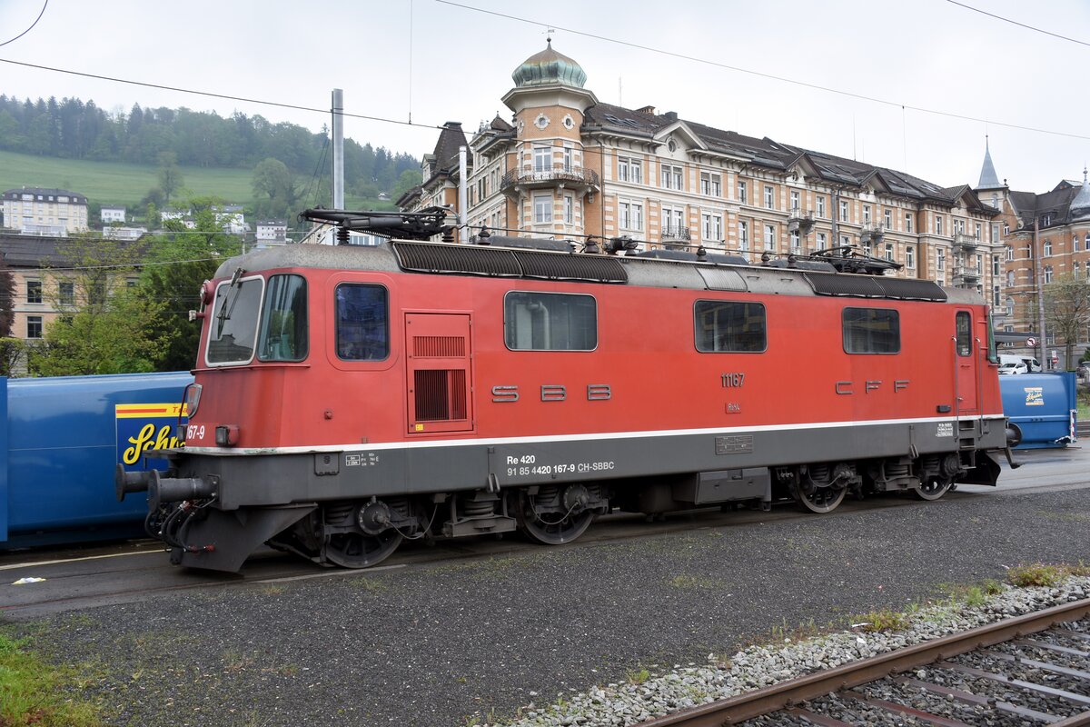 ST. GALLEN (Kanton St. Gallen), 13.05.2023, 420 167-9 abgestellt auf einem Nebengleis im Bahnhof St. Gallen